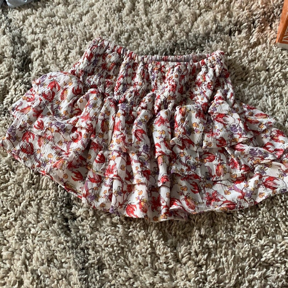 Ruffle skirt
